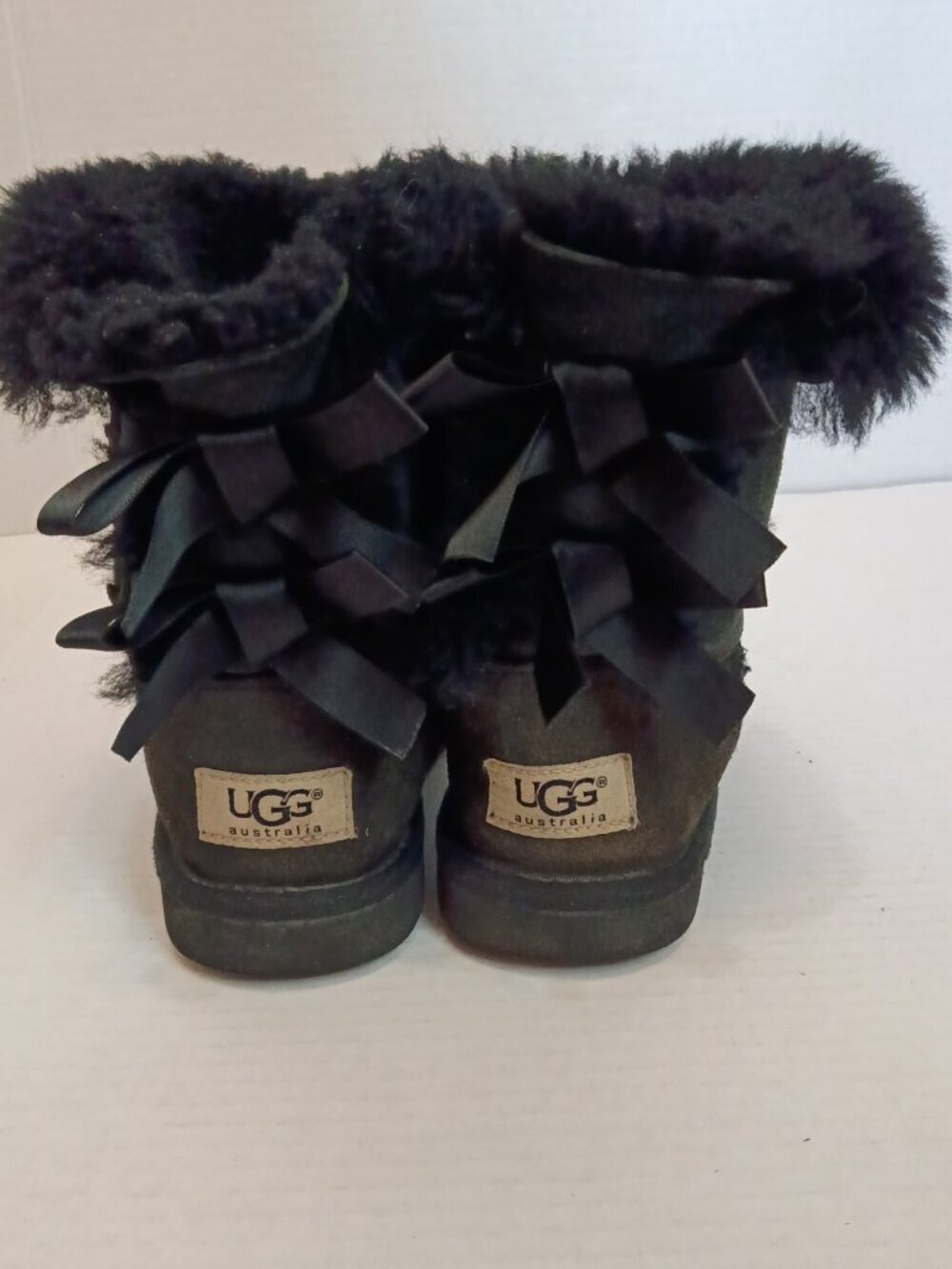 UGG Kids Bailey Bow II Black Suede Boots Youth Size 1 - Picture 6 of 9